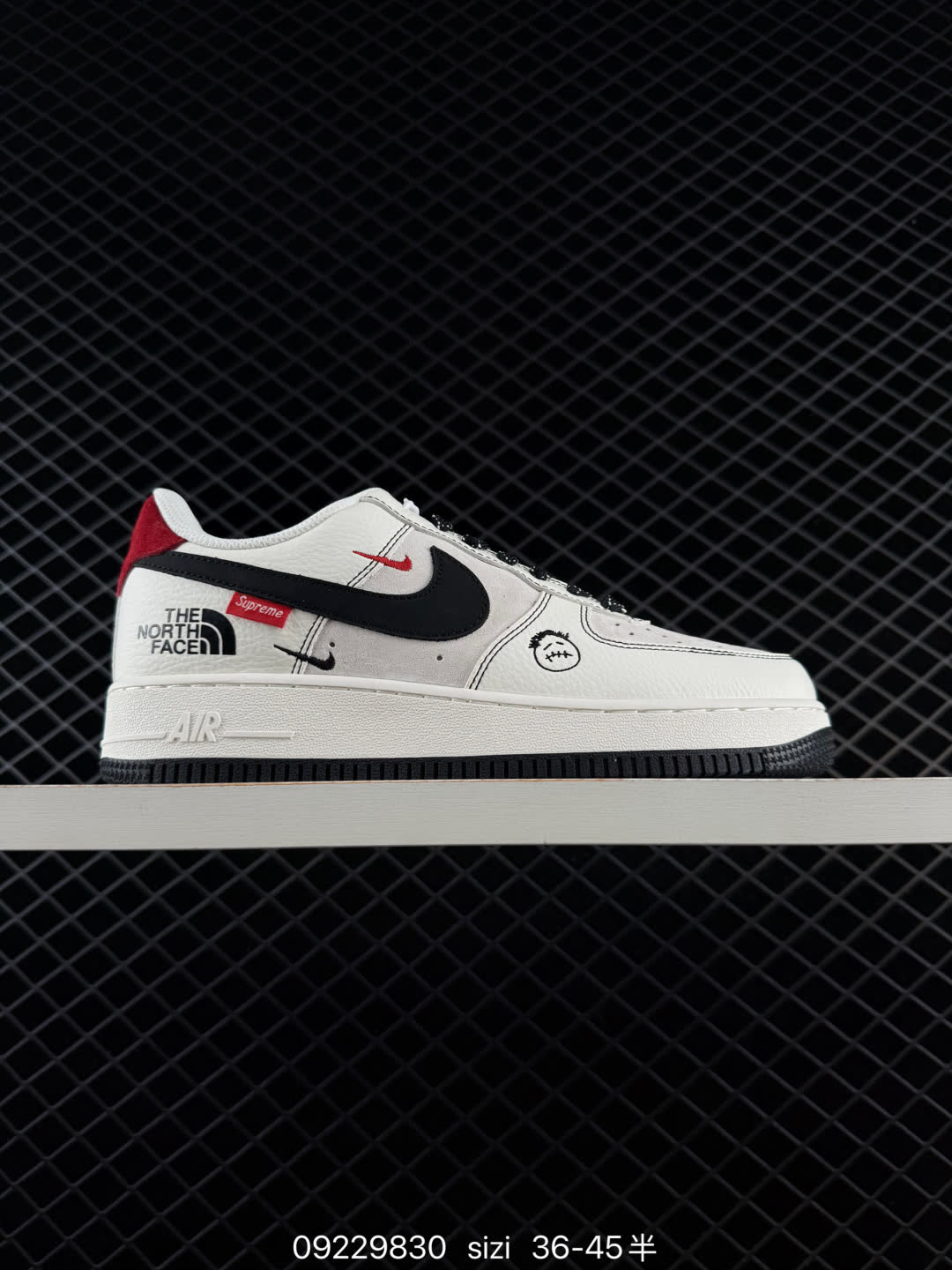 NIKE AIR FORCE 1 NIKE AIR FORCE 1